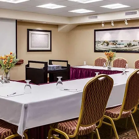 Hampton Inn Dubuque 